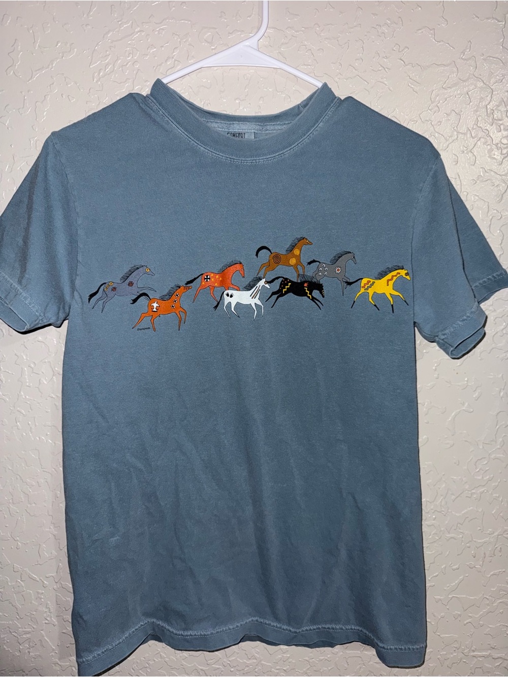Comfort Colors Vintage Style Running Horses Graphic Tee Blue Size Small